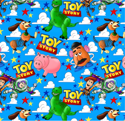 BRUSH ESTAMPADO TOY STORY FONDO NUBES